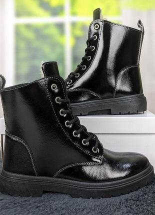 Ботинки женские кожаные черные лак paolla 39р.2 фото
