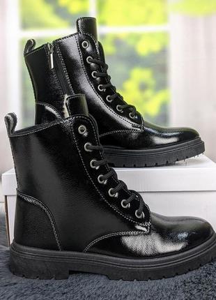Ботинки женские кожаные черные лак paolla 39р.1 фото