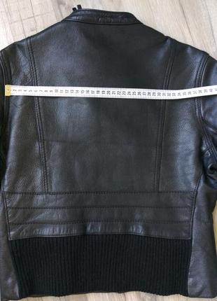 Байкерська куртка чорна косуха натуральна шкіра утиплена
