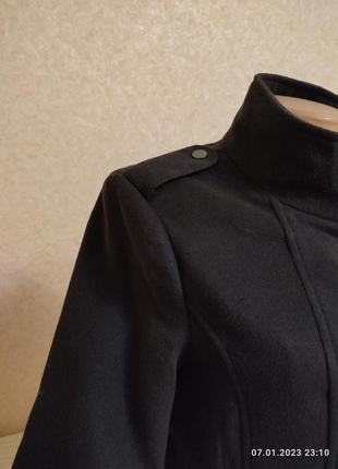 Шикарне базове чорне пальто6 фото