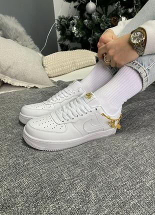 Кроссовки nike air force 1 low lx white pendant