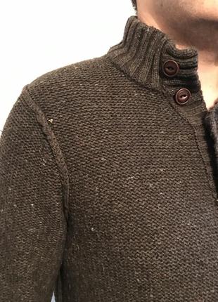 Вязаный свитер
