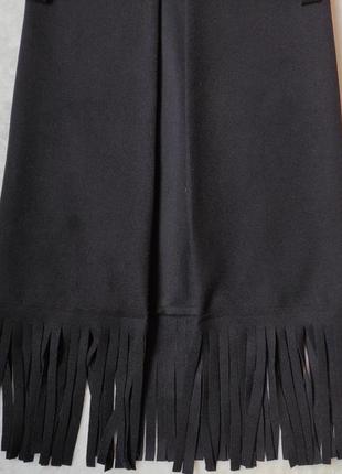 Черный длинный кардиган накидка теплая флисовая оверсайз с бахромой снизу4 фото