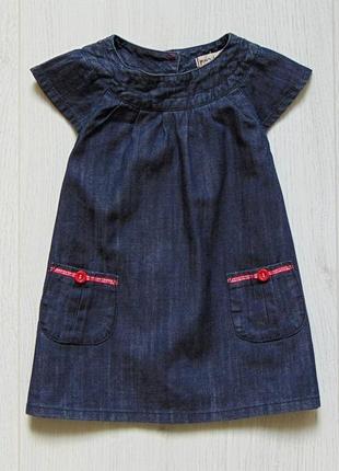 Стильное джинсовое платье для маленькой принцессы.
grain de ble.
размер 6 месяцев