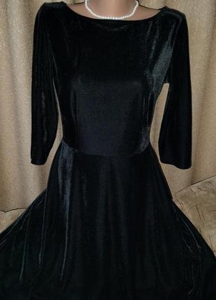 Продам нарядное 👗44р.(стан идеальной.)