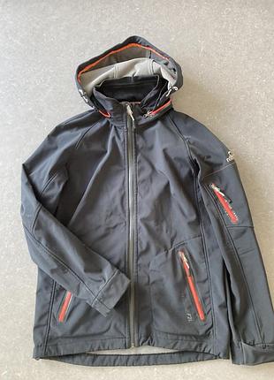 Фірмова софтшел куртка