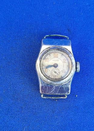 Старые советские наручные часы звезда ссср в рабочем состоянии