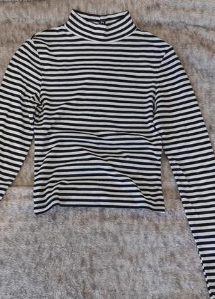 Топ з довгими рукавами