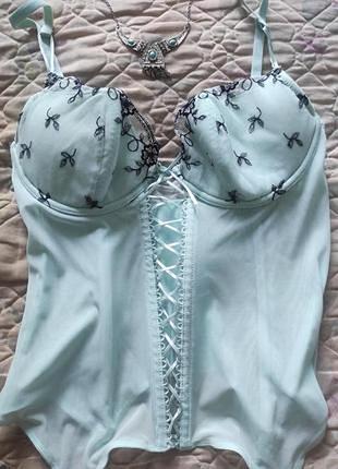 Красивий сексуальний найніжніший корсет зі шлейками для панчіх