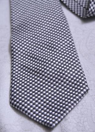 Краватка від "rael brook"
