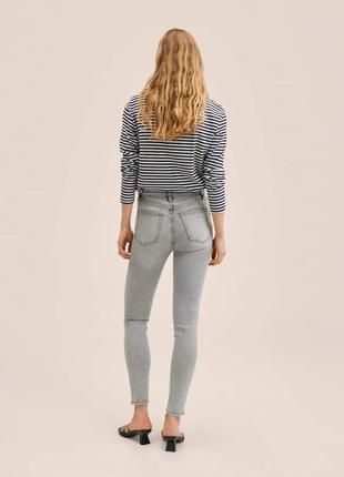 Серые джинсы mango high-rise skinny jeans / джинсы скинни с завышенной талией3 фото