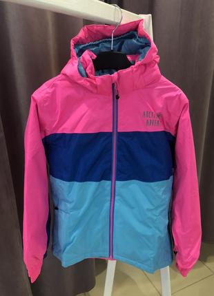 Яркая лыжная термокуртка от crivit