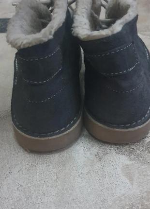 Зимове взуття4 фото