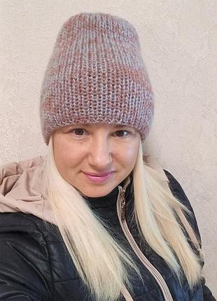 Шапка жіноча. ручна робота.54-55-56р.