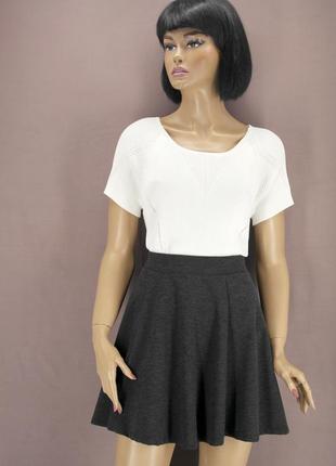 Новая брендовая серая юбка мини "fb sister". размер s.3 фото