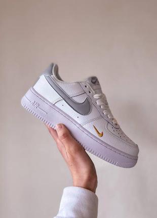 Женские кожаные кроссовки nike air force 1 mini swoosh #найк