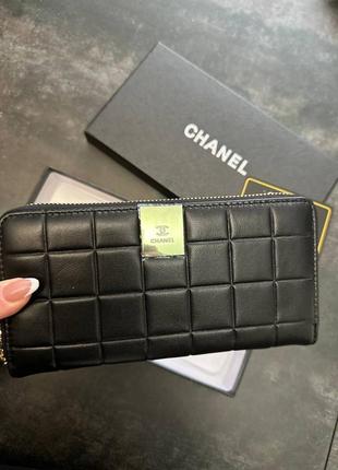 Шкіряний гаманець в стилі chanel
