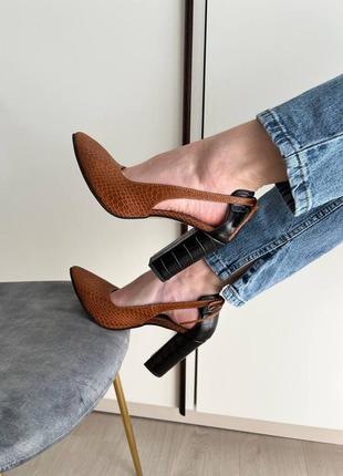 Туфлі з ексклюзивної італійської шкіри коричневі колір на вибір