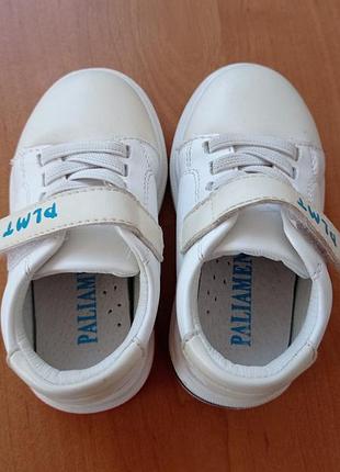 Кросівки дитячі 2