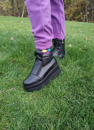 Туфлі жіночі демісезонні 38 40 з двома блискавками на товстій ребристій підошві