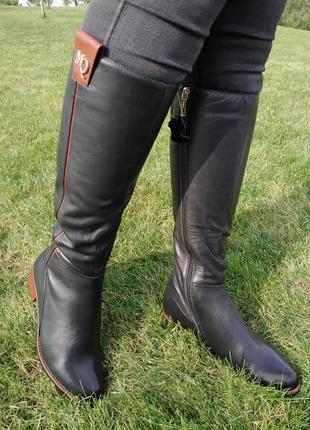 Чоботи жіночі зимові чорні 37 38 з емблемою mq на блискавці коричневий невисокий каблук3 фото