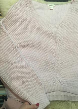 Трендовый нежно розовый оверсайз свитерок кольчуга от h&m3 фото