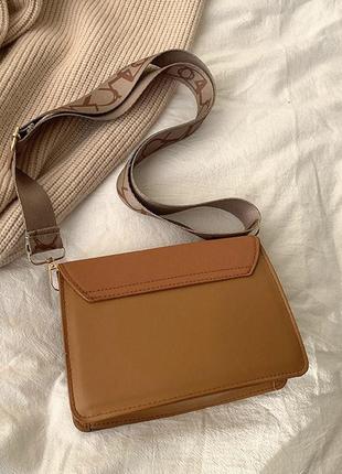 Жіноча класична сумочка через плече крос-боді на широкому ремінці руда коричнева5 фото