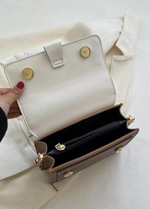 Женская классическая сумочка через плечо кросс-боди коричневая3 фото