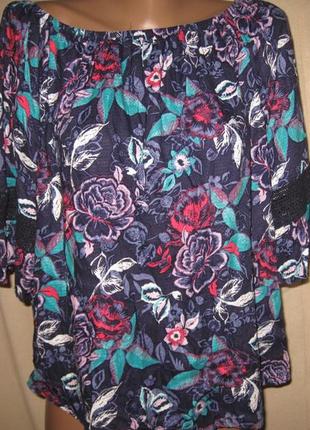 Вільна блуза зі спущеними плечима george р-р10