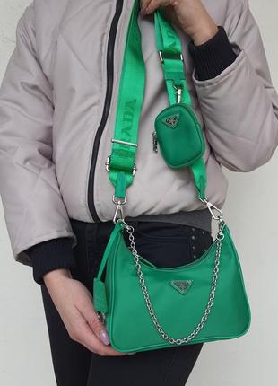 Брендовая сумка багет кроссбоди re-edition