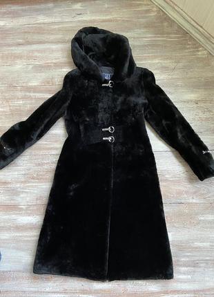 Шуба натуральна мутонова s + чоботи 38 замш в подарунок!