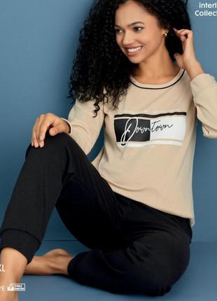 Домашній костюм