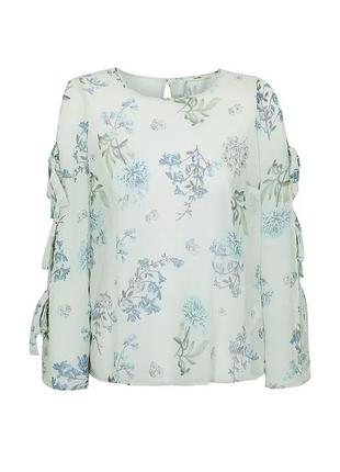 Модна жіночна блуза ніжна м'ята з квітковим принтом від george