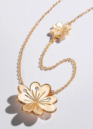 Ювелірна прикраса лимонно-золотого кольору3 фото