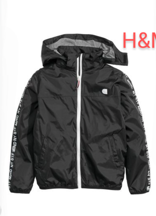 Куртка на флисе с надписью на рукавах бренда h&amp;m u9-10 eur 1401 фото