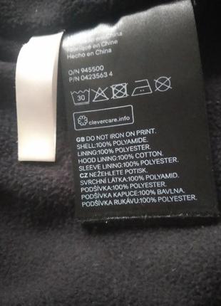 Куртка на флисе с надписью на рукавах бренда h&amp;m u9-10 eur 1406 фото