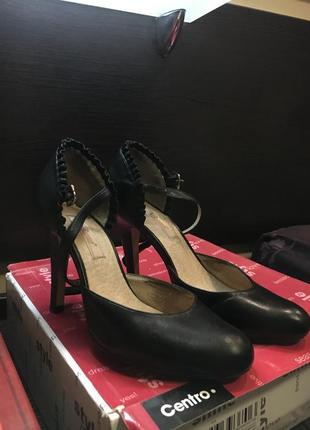 Сексуальные туфли каблуках