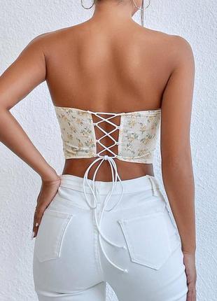 Косет у квітковий принт