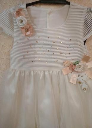 Нарядное платье для девочки 6-9 месяцев2 фото