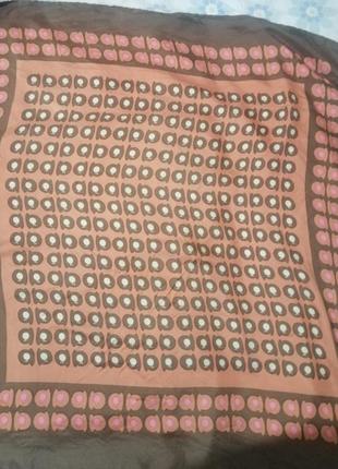 Подписной шёлковый платок, шов роуль.2 фото