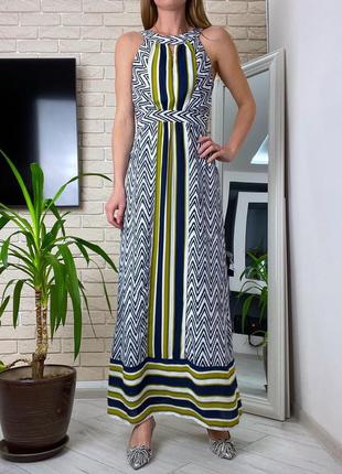 Летнее длинное платье в полоску под пояс