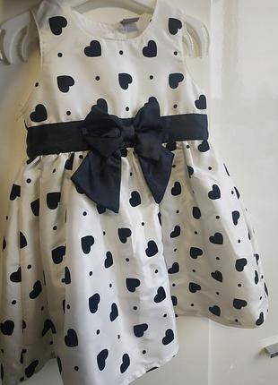 Сукня для дівчинки