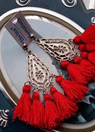 Серьги кисти,шелк.