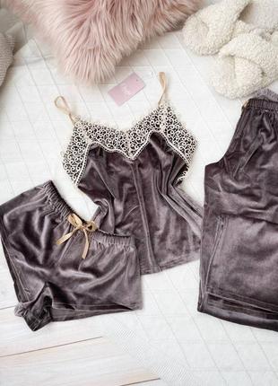 Бархатный комплект тройка майка шорты штаны  . плюшевый комплект майка шорты штаны