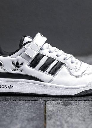 Женские кроссовки adidas
