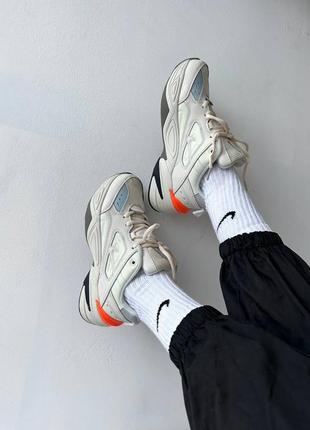 Чудові жіночі кросівки nike m2k tekno beige/orange бежеві з помаранчевим8 фото