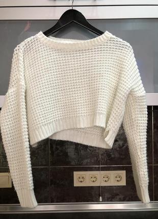 Светр укорочений