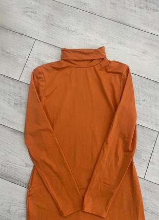 Тепленькое приятное к телу платье миди оранжевое3 фото