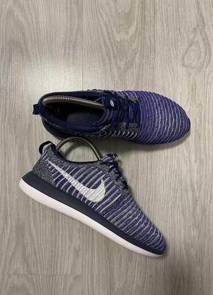 Жіночі кросівки nike roshe two flyknit