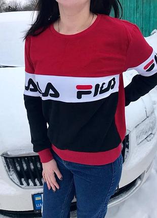 Класний трикотажний светр!